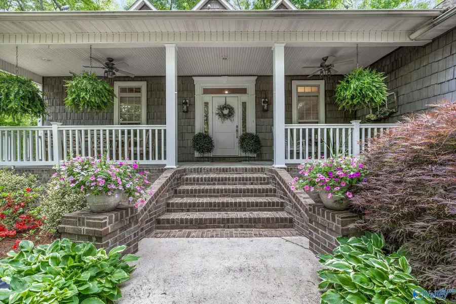 213 Inez Street, Boaz, AL 35957 - #3