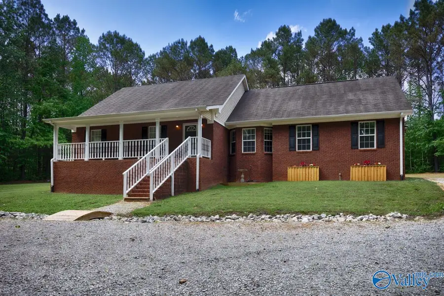 6525 Maysville Road, New Market, AL 35761 - #2