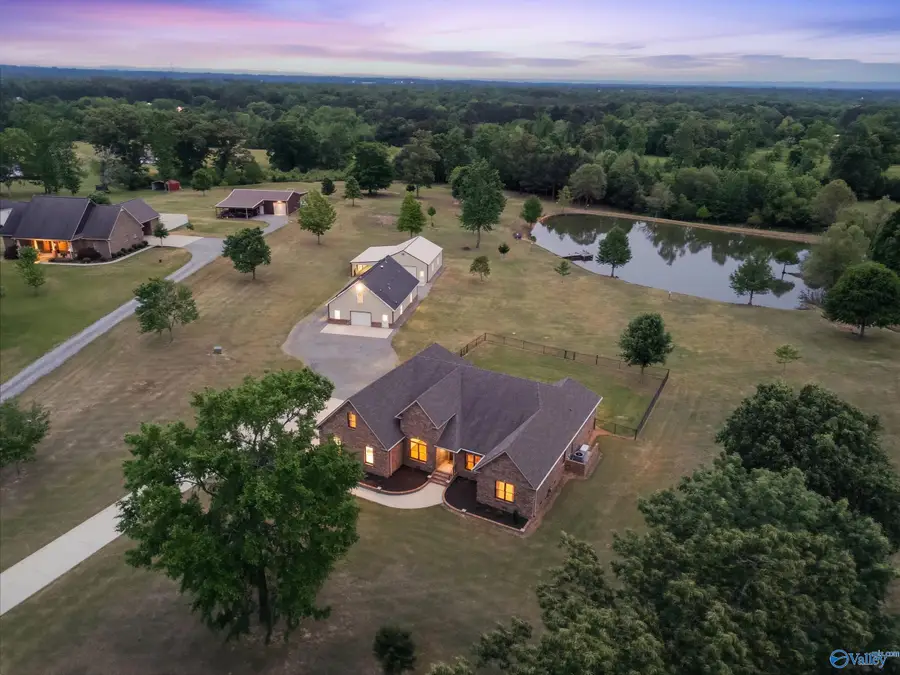 132 Taylor Road, Hartselle, AL 35640 - #3
