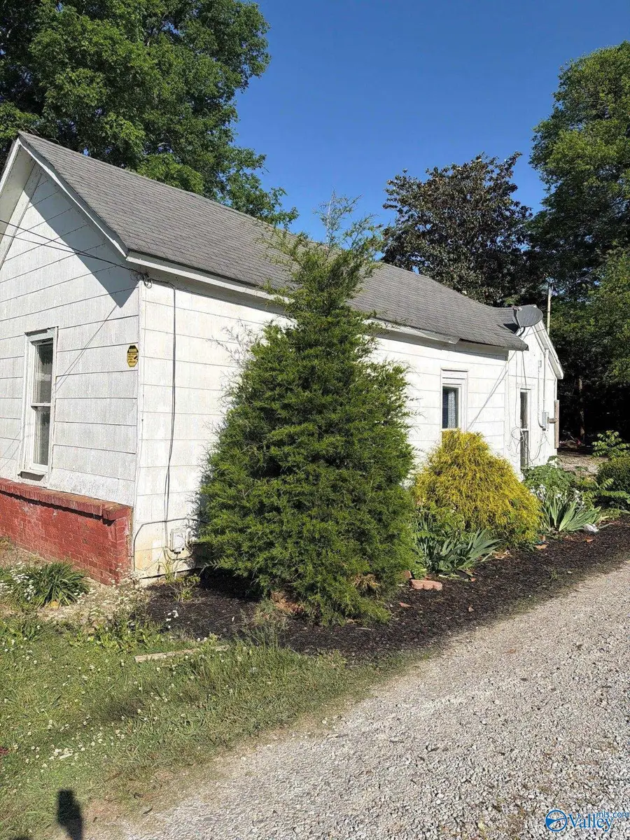 704 West Washington Street, Athens, AL 35611 - #2