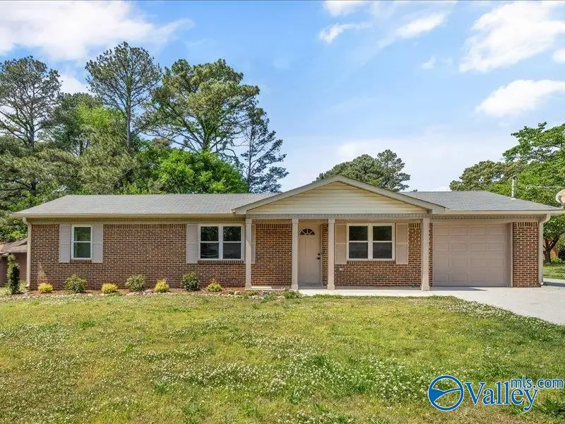 6002 Trisha Lane, Huntsville, AL 35811 - #1