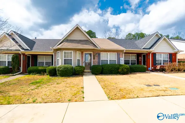 1211 SW Autumn Lane, Hartselle, AL 35640