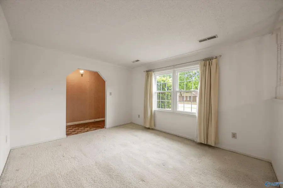 8936 Cannstatt Drive, Huntsville, AL 35802 - #3