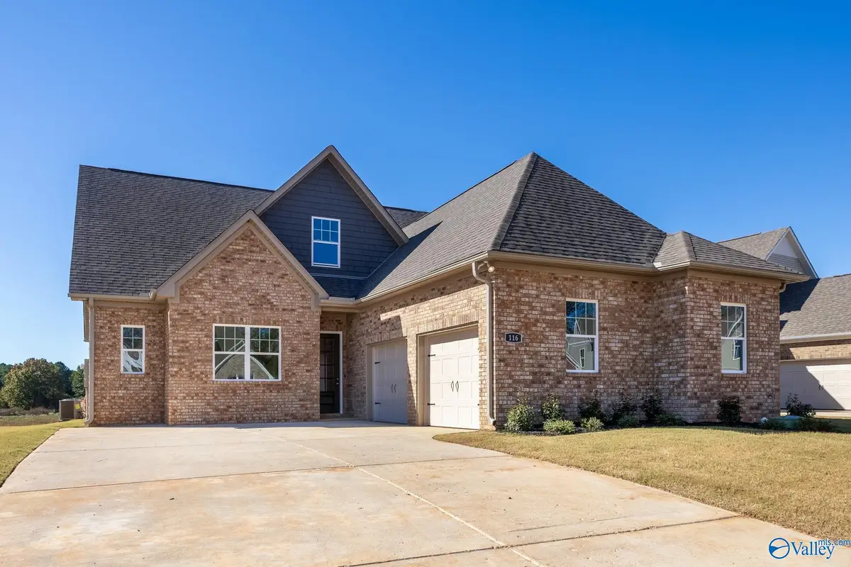 122 Fairways Pass, Meridianville, AL 35759 - #1