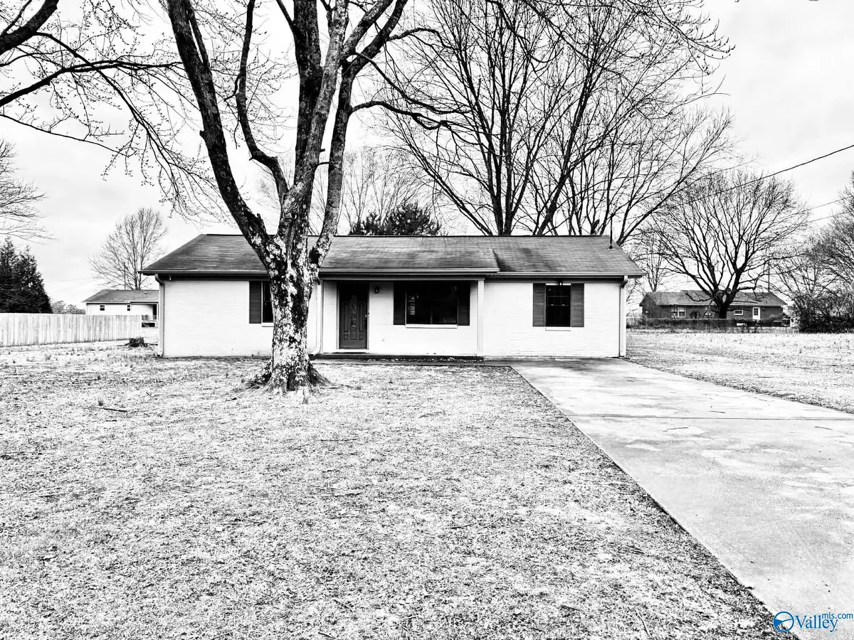 21335 Oakland Meadows, Athens, AL 35613 - #1