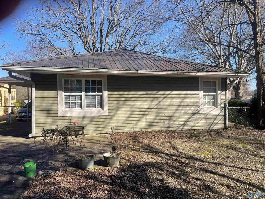 911 Odell Avenue, Gadsden, AL 35901 - #2