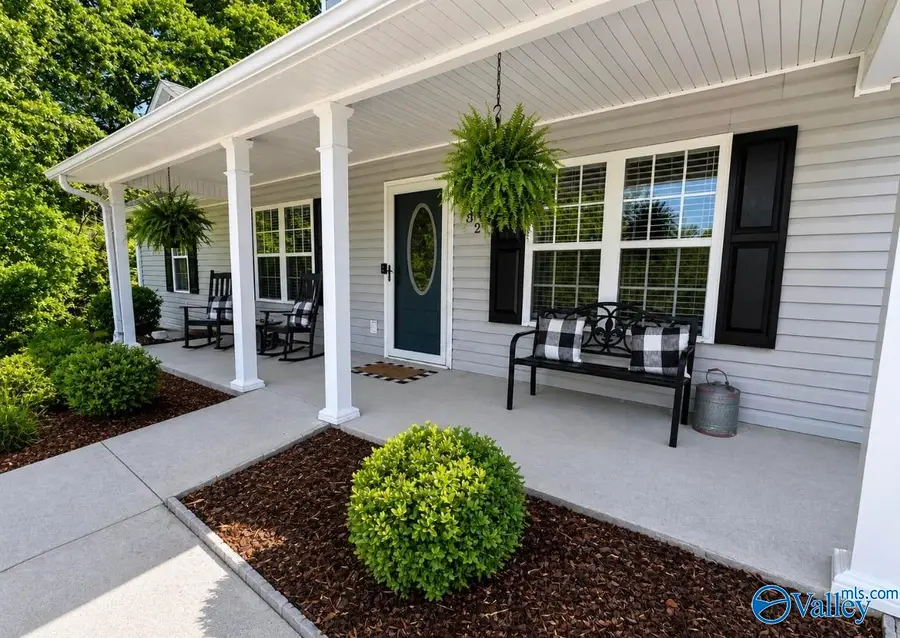 382 Solitude Avenue, Albertville, AL 35950 - #2