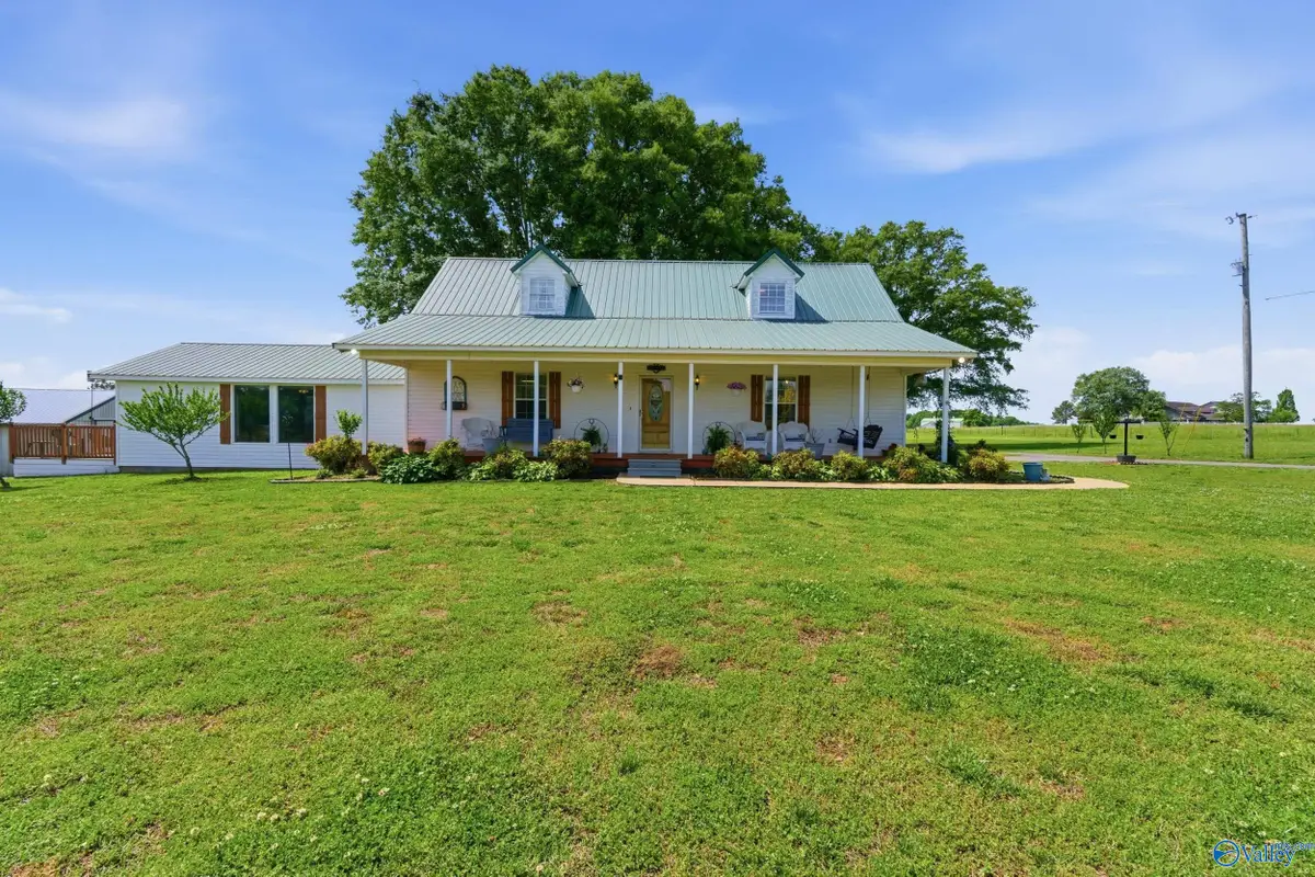 3305 Hustleville Road, Albertville, AL 35951 - #1