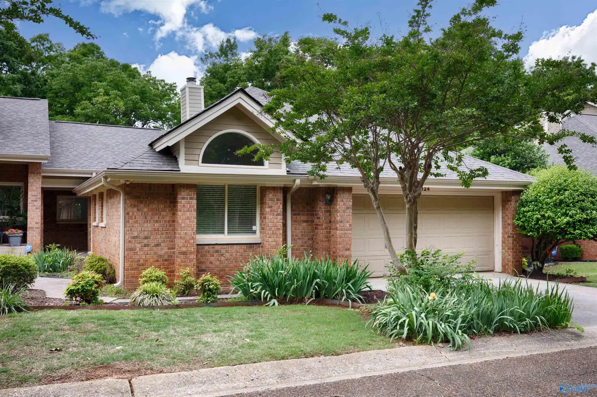2024 Fairway Hills Drive, Huntsville, AL 35802 - #1