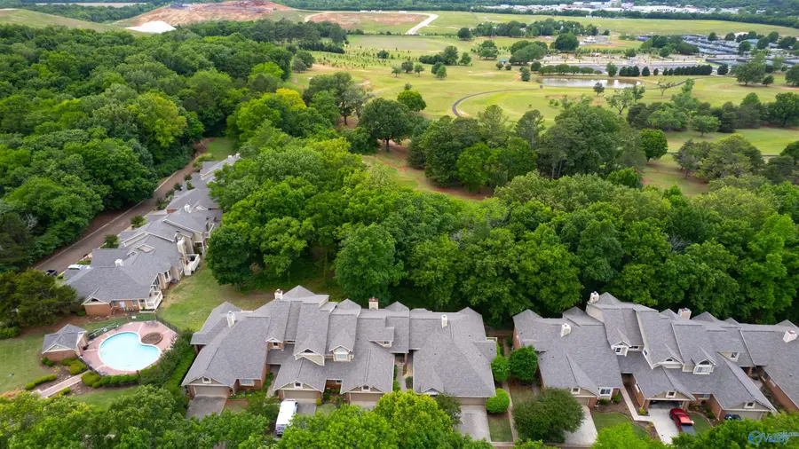 2024 Fairway Hills Drive, Huntsville, AL 35802 - #2