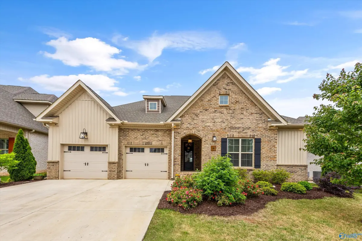 6 Hidden Grove Circle, Huntsville, AL 35803 - #1