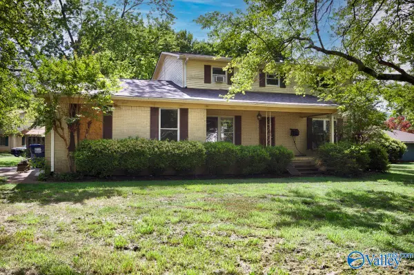 2100 Aftonbrae Drive, Huntsville, AL 35803