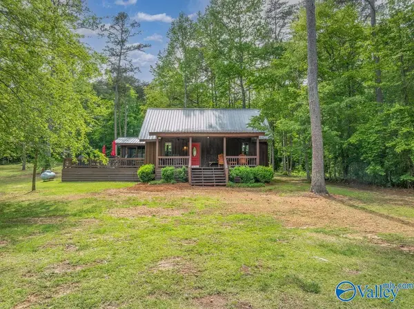156 Road 9078, Fort Payne, AL 35967