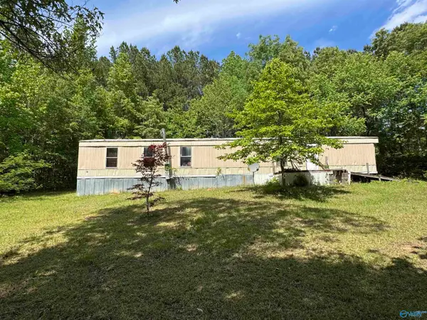 750 Hart Court, Warrior, AL 35180