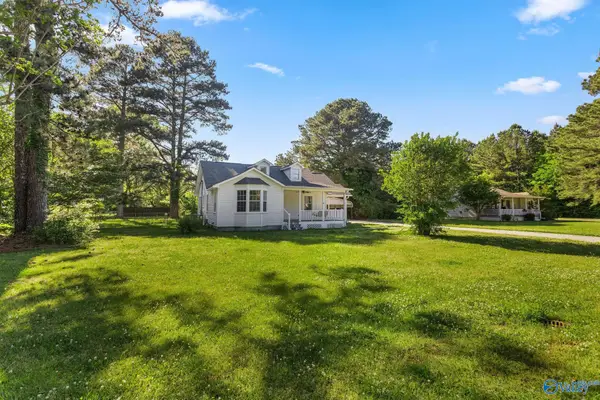 1123 Larry Street, Glencoe, AL 35905