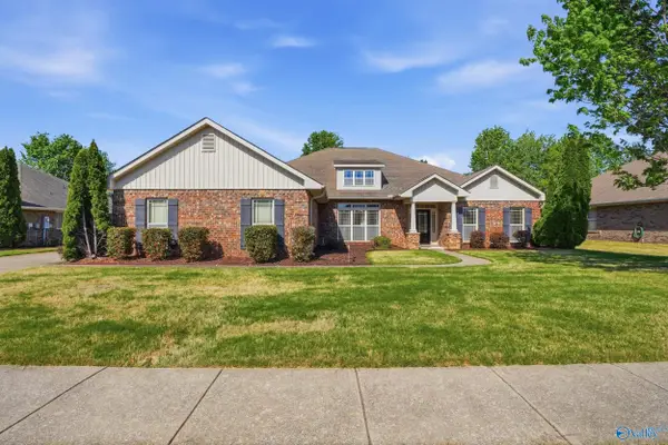 622 Summer Cove Circle Nw, Madison, AL 35757