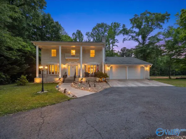 4715 Alabama Highway 79, Guntersville, AL 35976