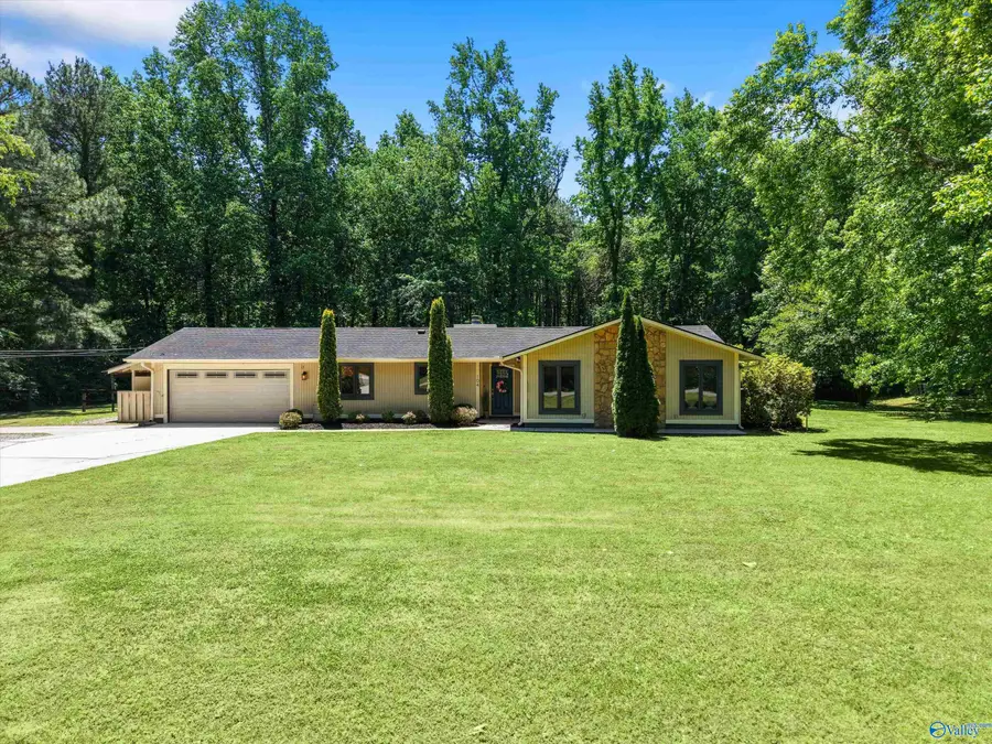 104 Northwood Circle, Harvest, AL 35749 - #2
