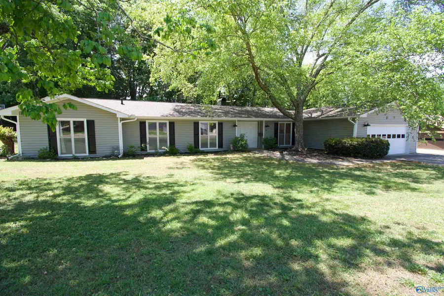 8010 Valley Bend Drive, Huntsville, AL 35802 - #2