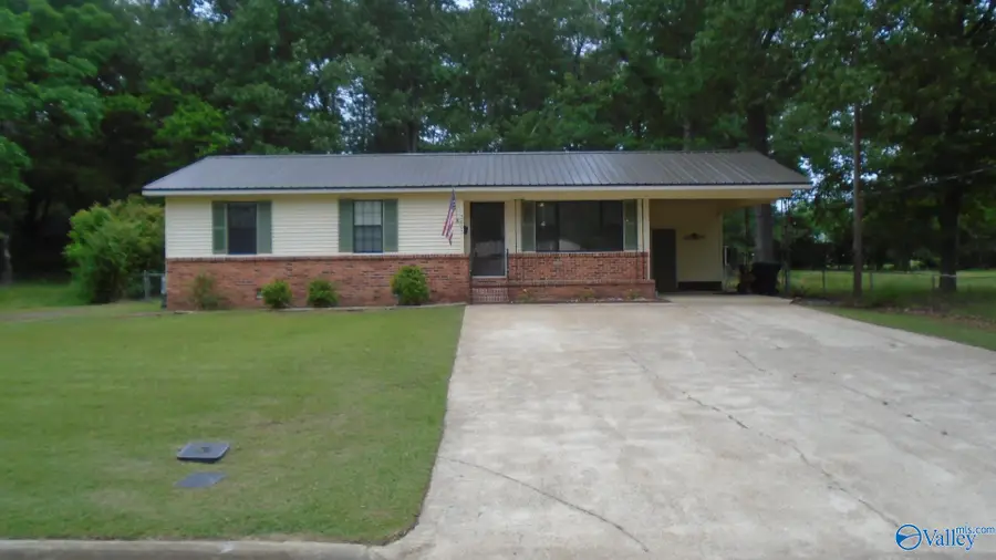 3603 Stonewall Avenue, Gadsden, AL 35904 - #2