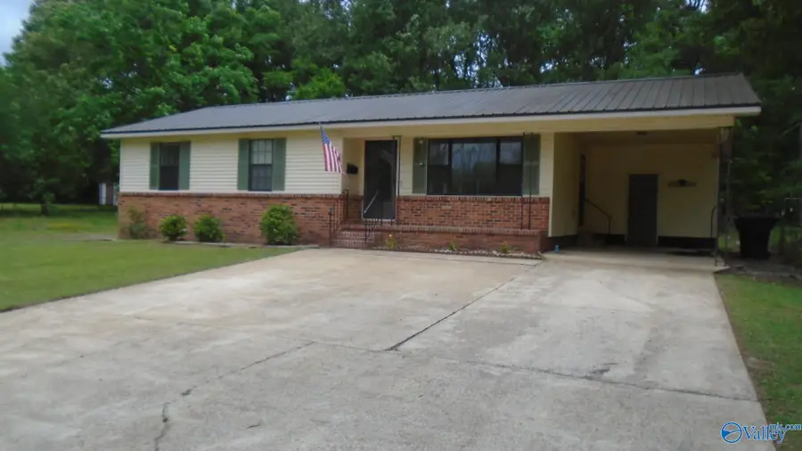 3603 Stonewall Avenue, Gadsden, AL 35904 - #3