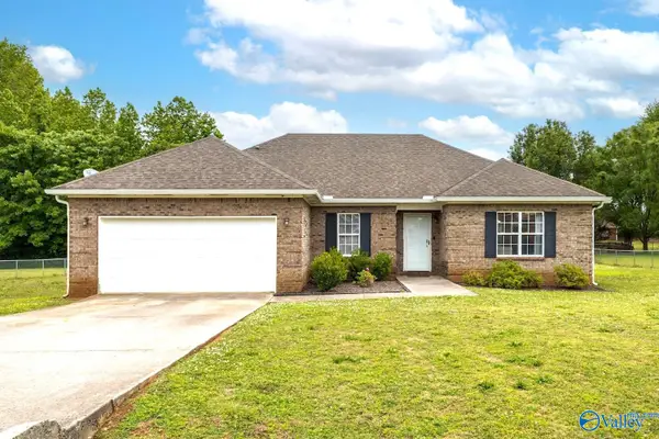 145 Hazel Trace, Hazel Green, AL 35750