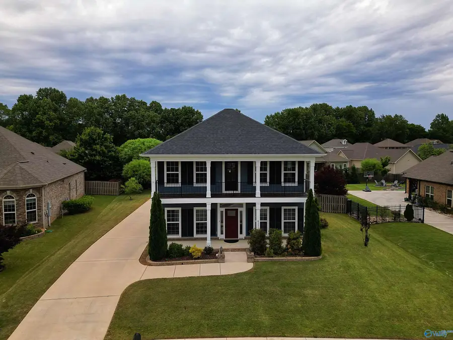 6327 Central Park Lane Nw, Huntsville, AL 35806 - #3