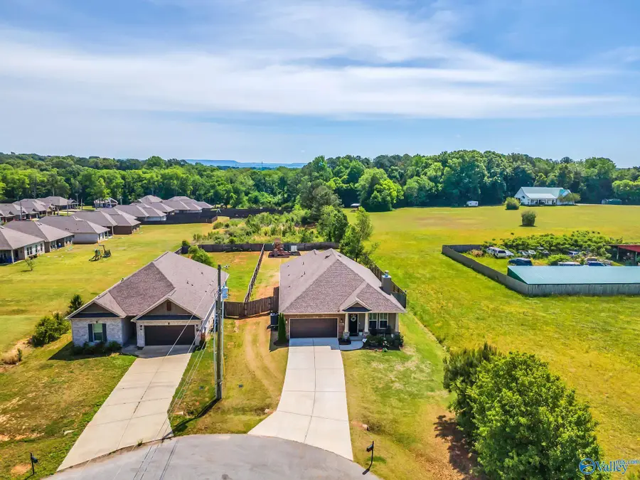 107 Windrose Lane, Huntsville, AL 35810 - #2