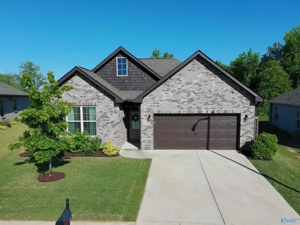 123 Fernhill Drive Nw, Madison, AL 35757