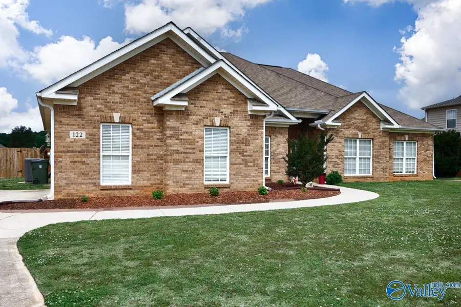 122 Meadow Ridge Drive, Hazel Green, AL 35750 - #2