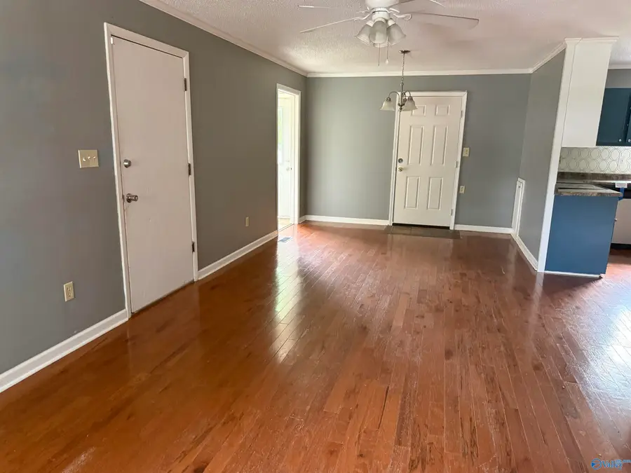 2723 Longfellow Drive Sw, Decatur, AL 35603 - #3