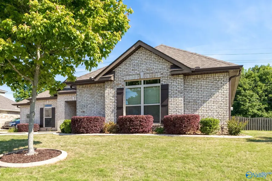 124 Harbor Glen Drive Sw, Madison, AL 35756 - #3
