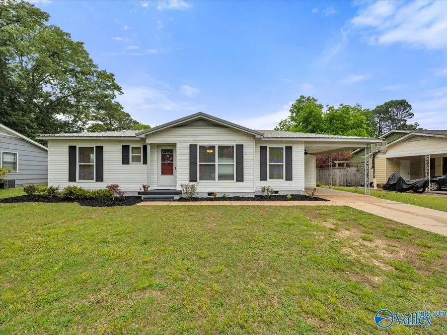2310 12th Street Se, Decatur, AL 35601 - #2