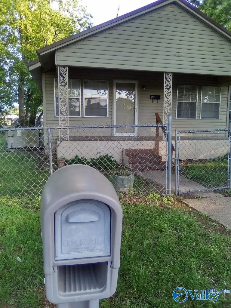 205 White Street, Florence, AL 35630 - #2