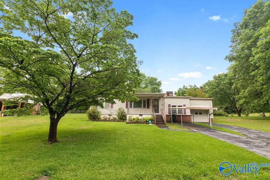 2300 Lookout Street, Gadsden, AL 35904 - #2
