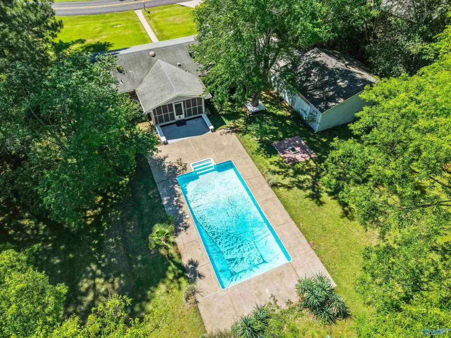 2102 Mythewood Drive Sw, Huntsville, AL 35803 - #2