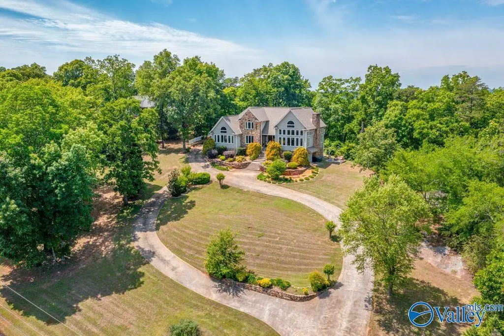 1550 Scenic Drive, Gadsden, AL 35904 - #1
