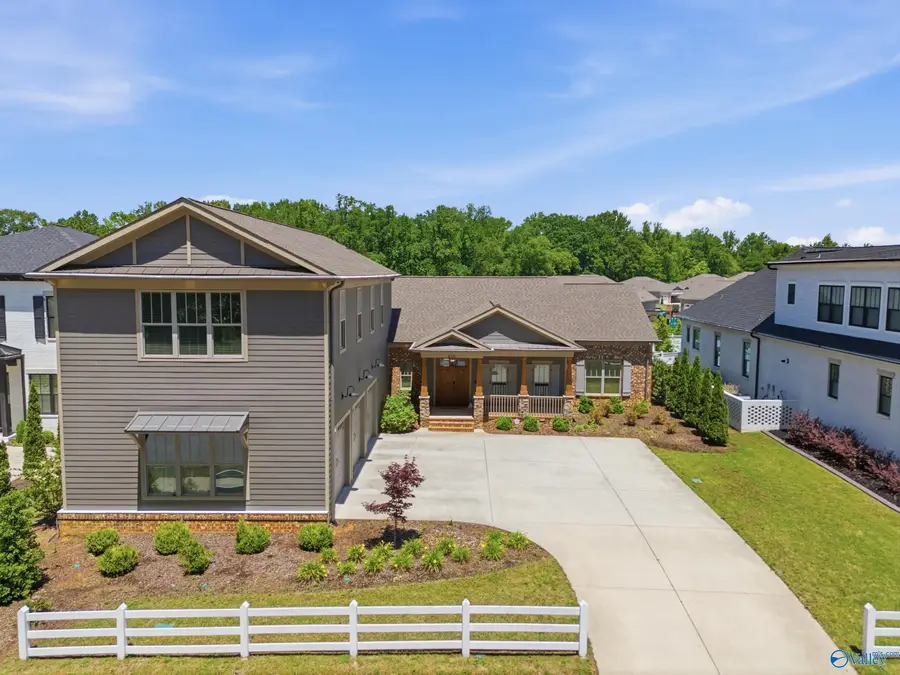 205 Farmhouse Drive, Madison, AL 35757 - #2