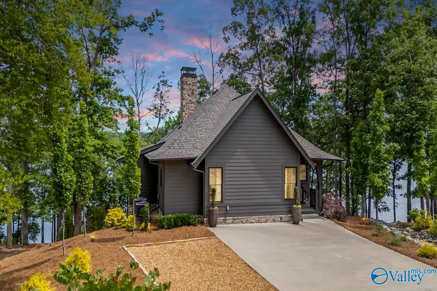 66 Waterside Circle, Jasper, AL 35504 - #2