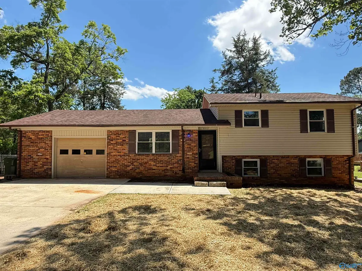 3807 Grizzard Road Nw, Huntsville, AL 35810 - #1