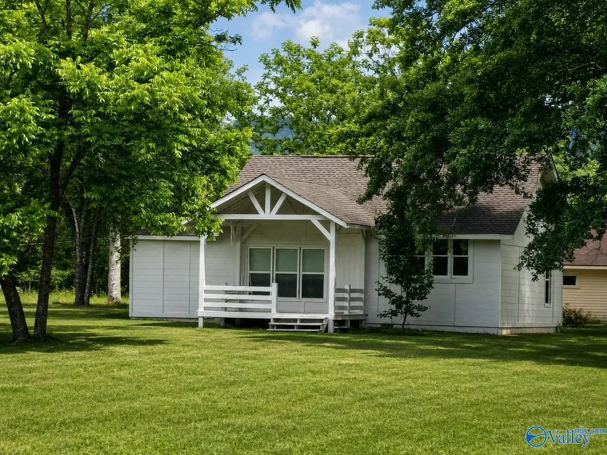 112 Foskett Street, Piedmont, AL 36272 - #1