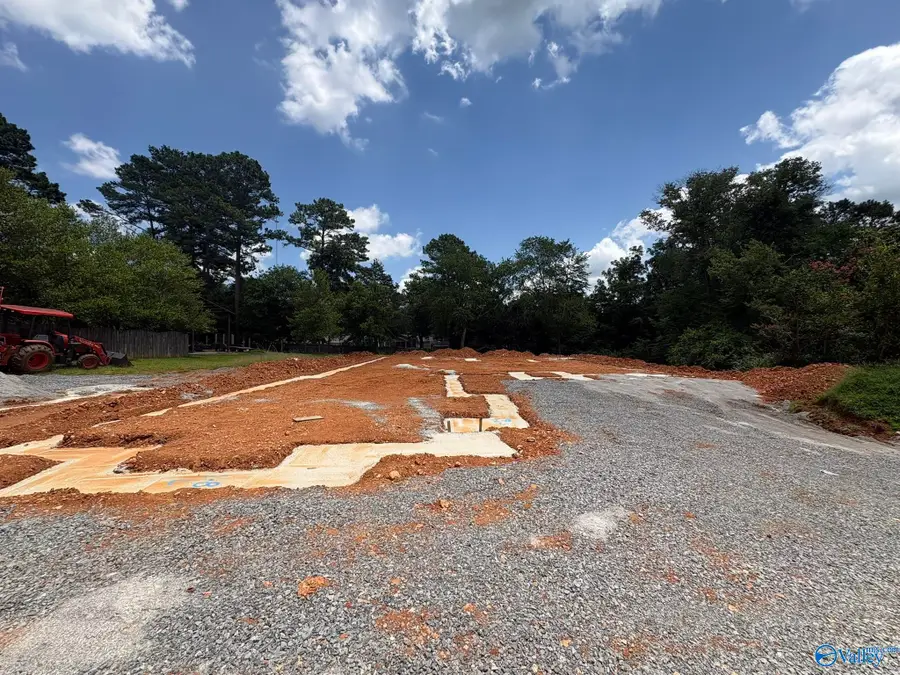 2905 Garth Road Se, Huntsville, AL 35801 - #2