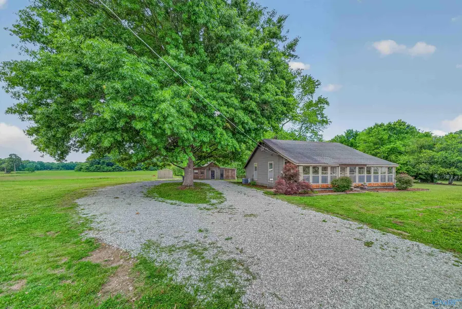 628 Walt Campbell Road, Hazel Green, AL 35750 - #2