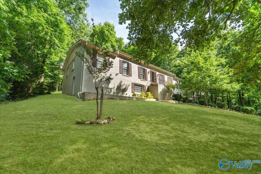 1506 Toney Drive Se, Huntsville, AL 35802 - #3