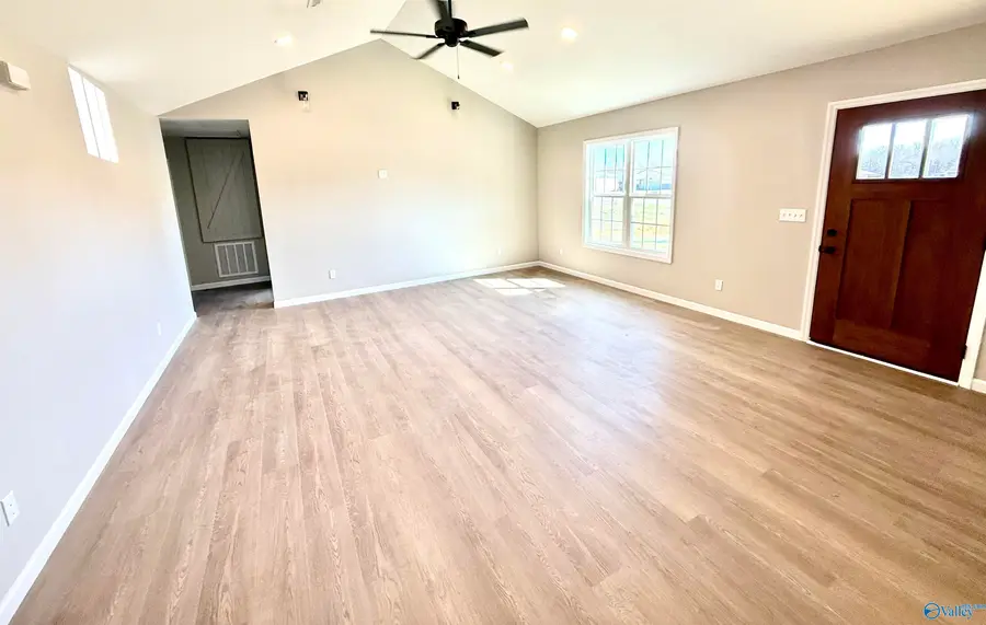 1047 Old Guntersville-gadsden Hwy, Boaz, AL 35956 - #3