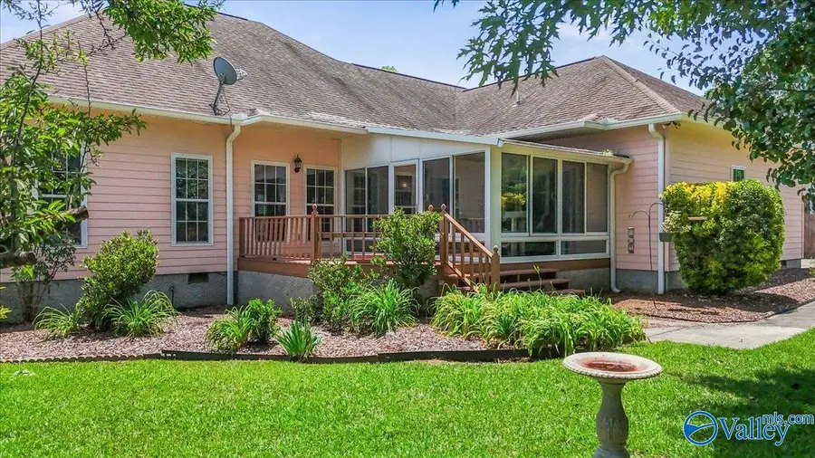 2400 Cowen Circle, Guntersville, AL 35976 - #2