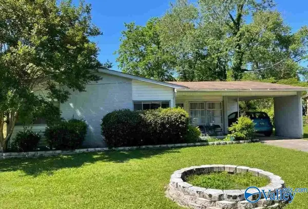 2424 Medaris Road Nw, Huntsville, AL 35810