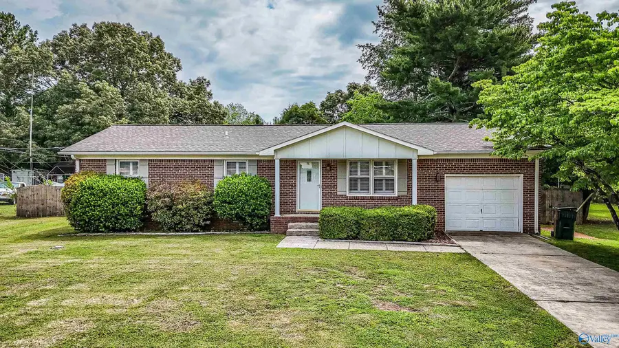 106 Douglas Street, Madison, AL 35758 - #2