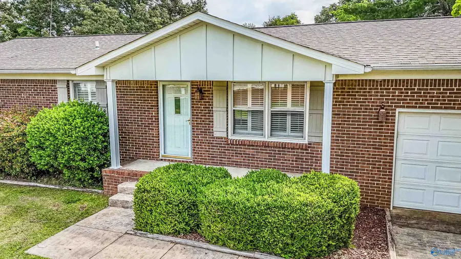106 Douglas Street, Madison, AL 35758 - #3