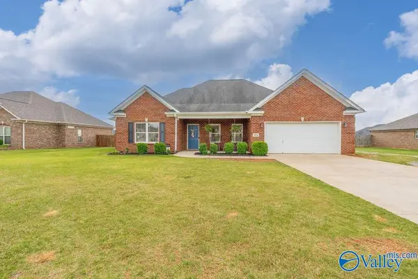 114 Evergreenview Drive, Hazel Green, AL 35750